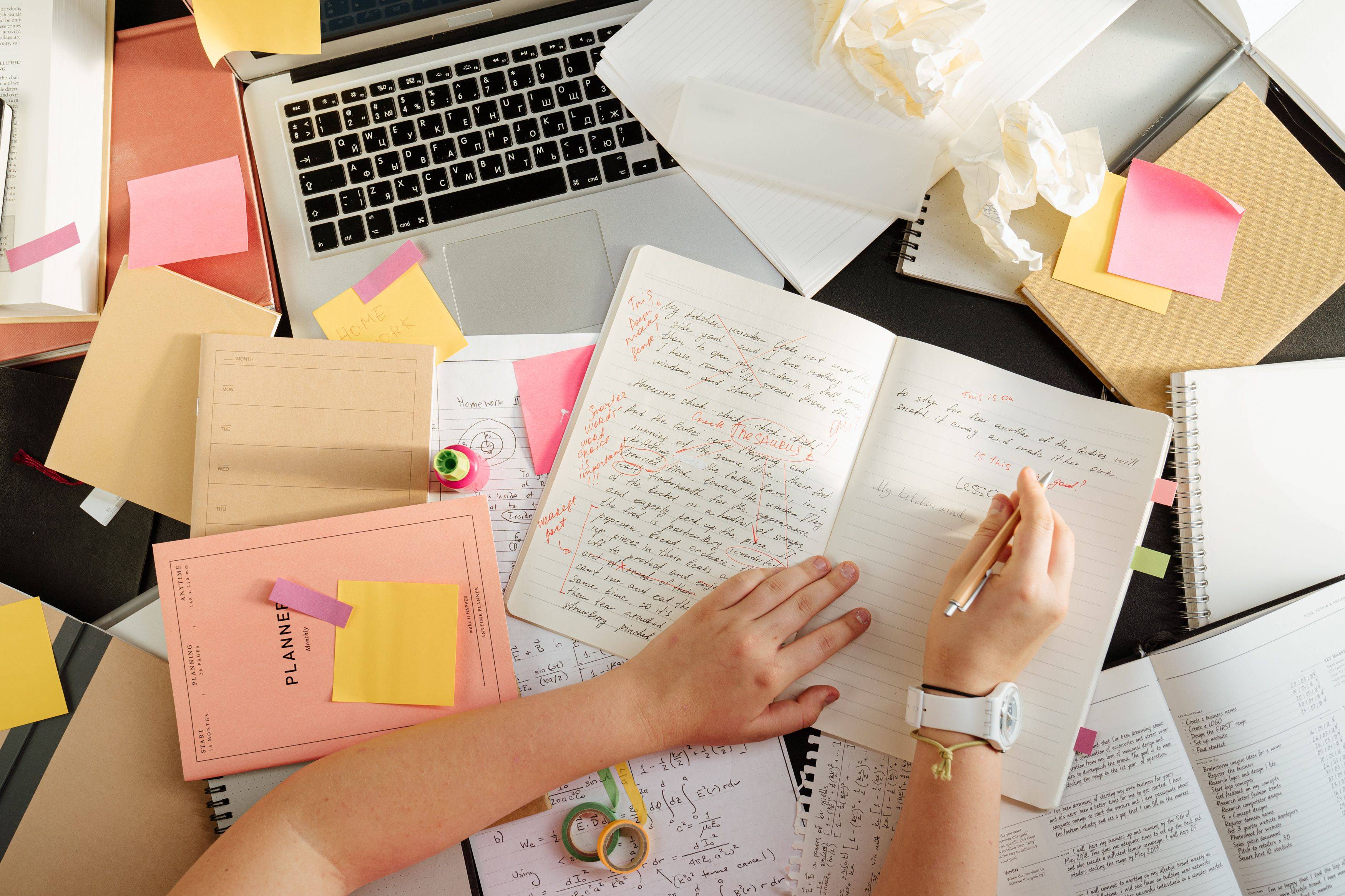 Academic Writing in Plain English: How to Write Clearly Without Losing Scholarly Rigour