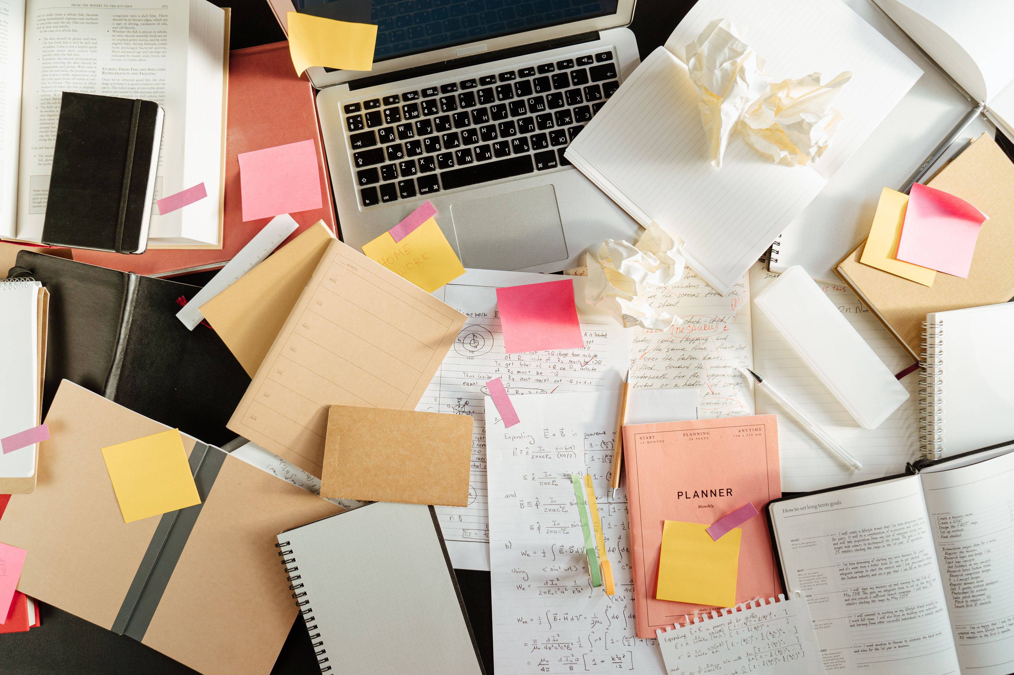 20 Common Mistakes Students Make When Writing a Research Project (And How to Avoid Them)