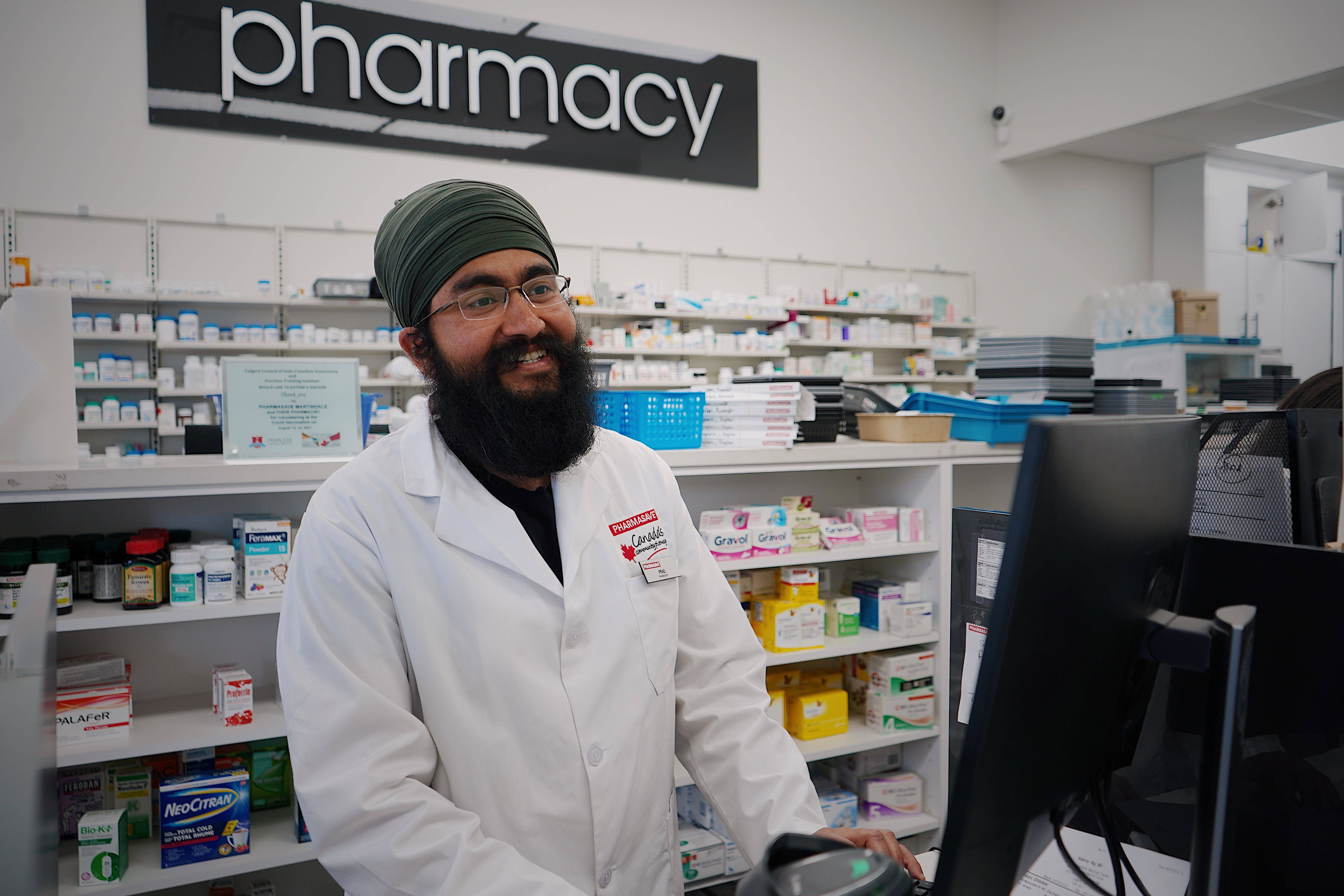 How Pharmacy Management Software Can Improve Pharmacy Operations and Customer Service